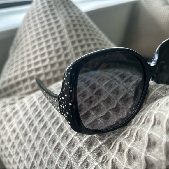 Jimmy Choo Elegant Black Sunglasses with side stars and crystals✨✨✨ - Picture 4 of 6